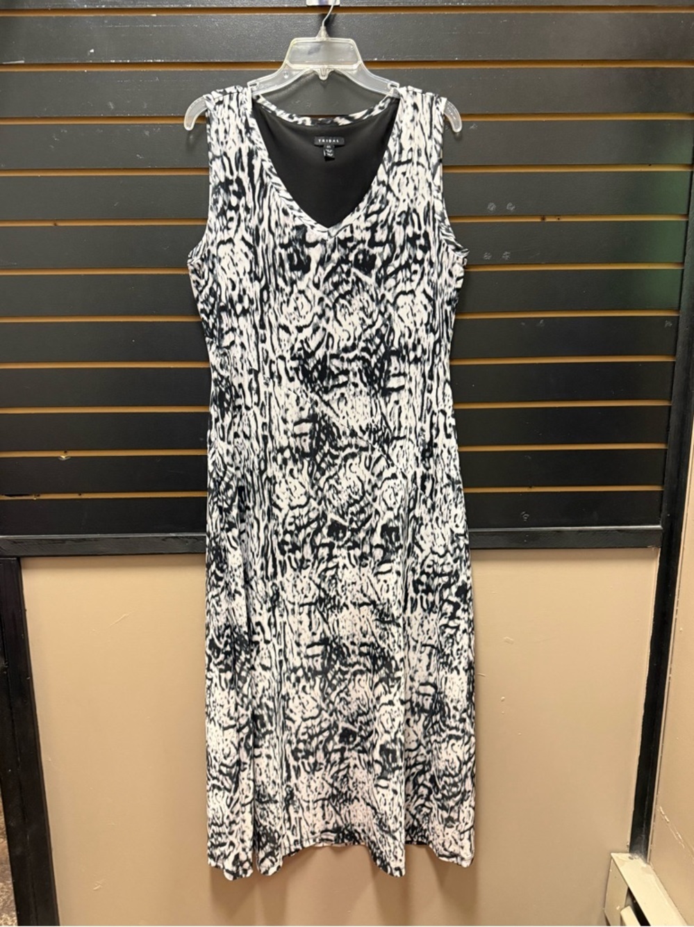 Tribal Black Cream Abstract Print Sleeveless Maxi Dress L